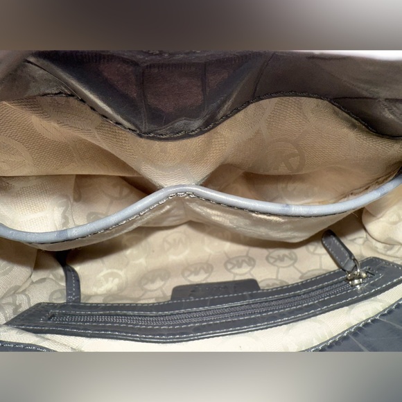 Michael Kors Hamilton gray crocodile embossed shoulder satchel purse - Picture 13 of 16